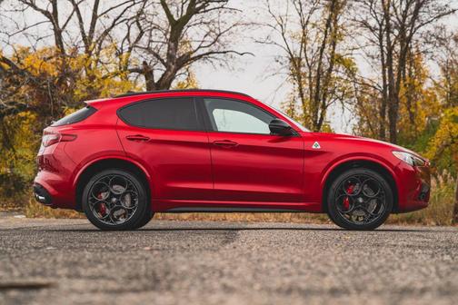 2022 Alfa Romeo Stelvio Ti