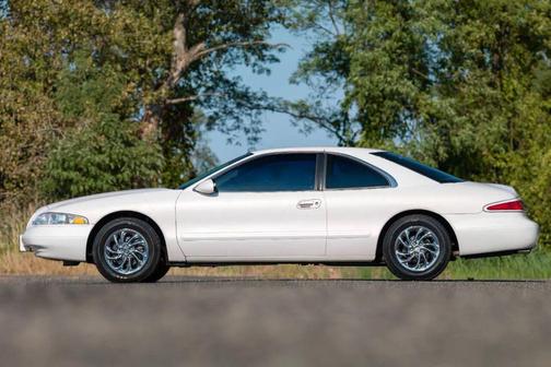 1998 Lincoln Mark VIII Base