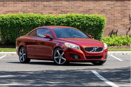 2011 Volvo C70 T5