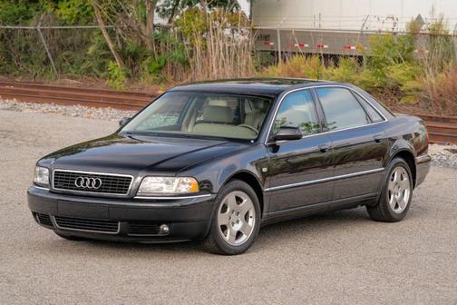 2001 Audi A8 4.2 quattro L
