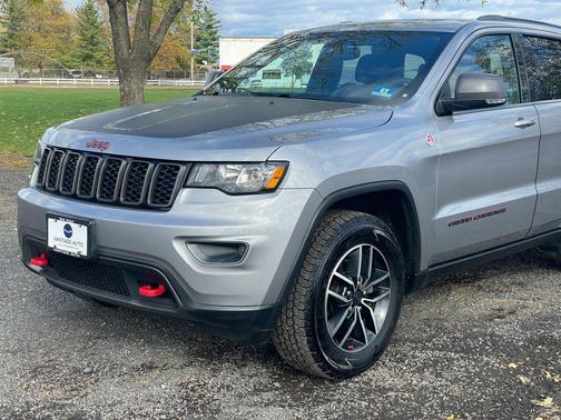 2020 Jeep Grand Cherokee Trailhawk