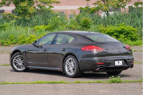 2014 Porsche Panamera 4