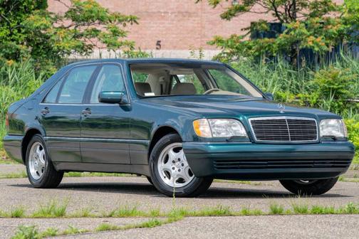 1997 Mercedes-Benz S-Class Base LWB