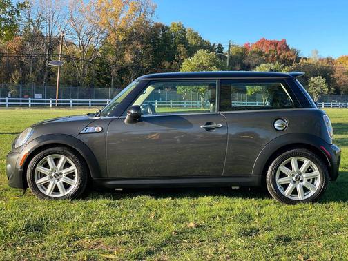 2011 MINI Cooper S Base