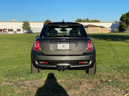 2011 MINI Cooper S Base