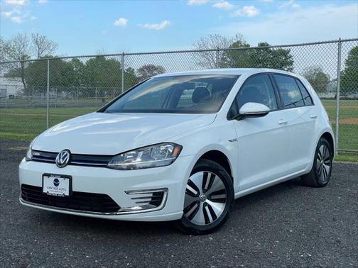 2019 Volkswagen e-Golf SE