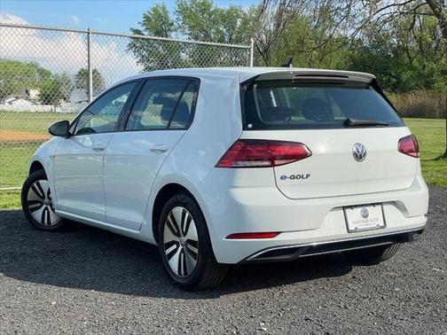 2019 Volkswagen e-Golf SE
