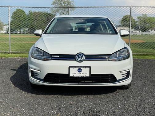 2019 Volkswagen e-Golf SE