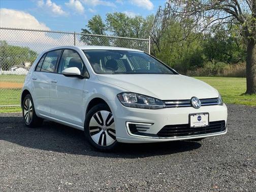 2019 Volkswagen e-Golf SE