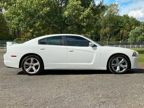 2013 Dodge Charger SXT