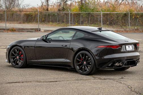 2023 Jaguar F-TYPE R AWD Automatic