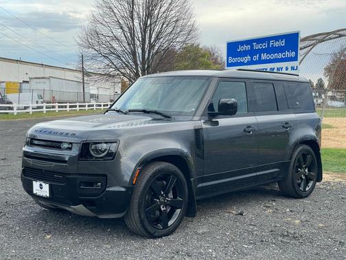 2022 Land Rover Defender 110 X-Dynamic HSE