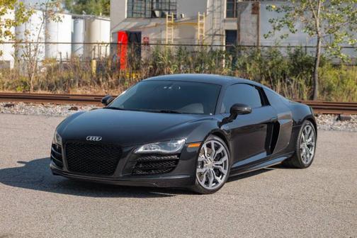 2012 Audi R8 5.2 quattro
