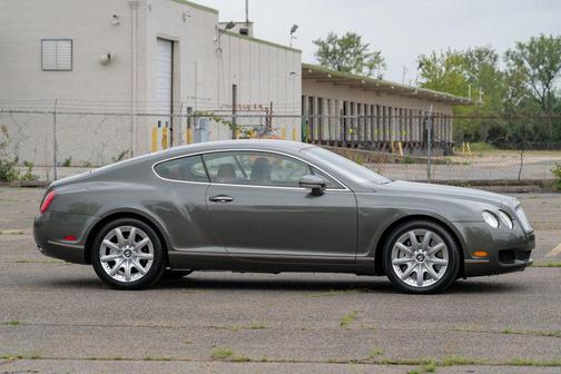 2005 Bentley Continental GT GT Turbo AWD 2dr Coupe