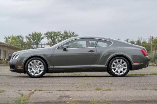 2005 Bentley Continental GT GT Turbo AWD 2dr Coupe