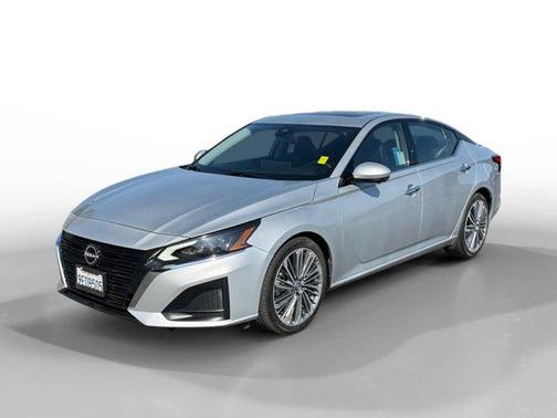 2023 Nissan Altima 2.5 SL