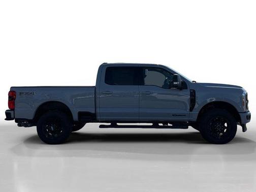 Avalanche 2026 Ford F-250 XLT