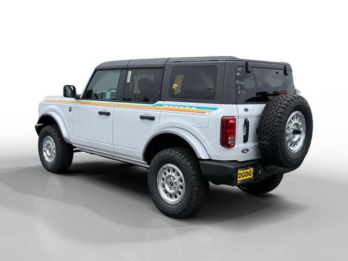 Oxford White 2026 Ford Bronco Big Bend