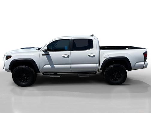 Super White 2019 Toyota Tacoma TRD Pro
