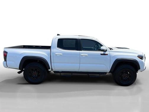 Super White 2019 Toyota Tacoma TRD Pro