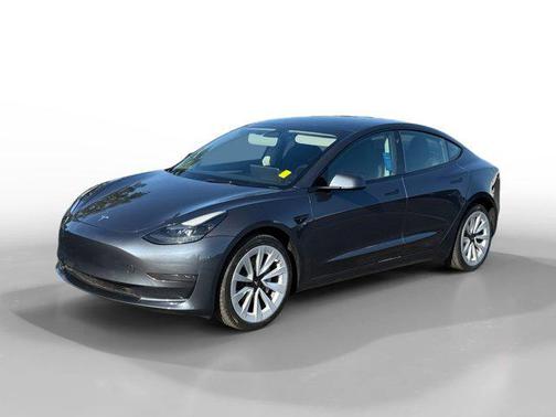 Gray 2023 Tesla Model 3 Standard Range
