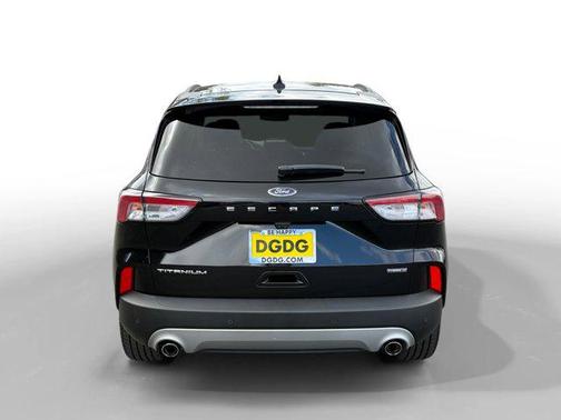 2021 Ford Escape Titanium