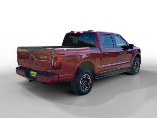 2023 Ford F-150 Lightning XLT
