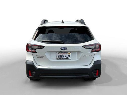 2022 Subaru Outback Base