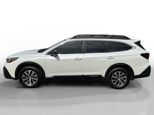 2022 Subaru Outback Base