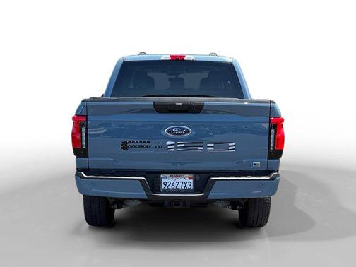2023 Ford F-150 Lightning XLT