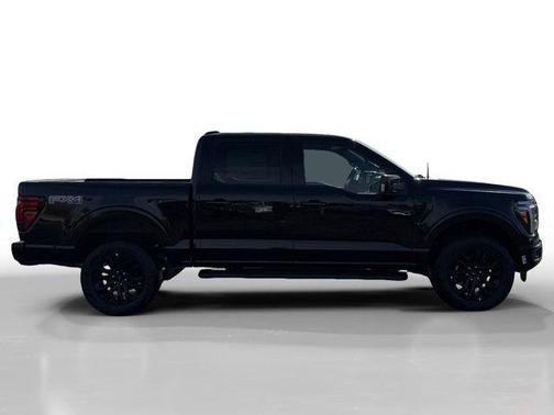 Agate Black Metallic 2026 Ford F-150 Lariat