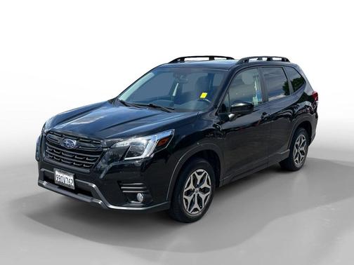 Crystal Black Silica 2022 Subaru Forester Premium
