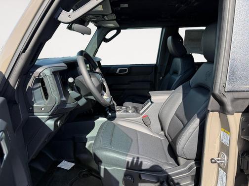 Marsh Gray 2026 Ford Bronco Badlands
