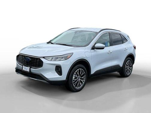 2025 Ford Escape PHEV SE