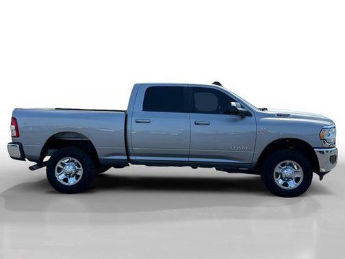 2021 RAM 2500 Big Horn Crew Cab 4x4 6'4' Box