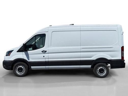 Oxford White 2026 Ford Transit-250 Base