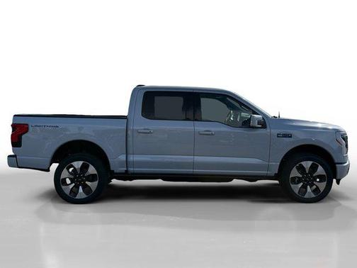 2025 Ford F-150 Lightning Platinum