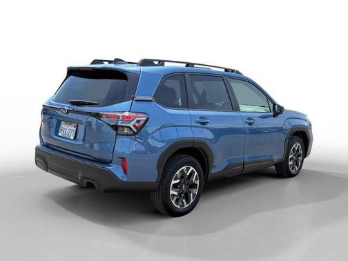 Horizon Blue 2025 Subaru Forester Premium