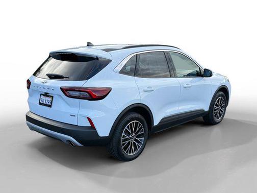 2023 Ford Escape PHEV SE