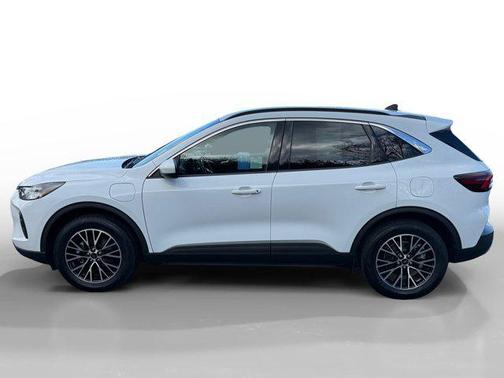 2023 Ford Escape PHEV SE