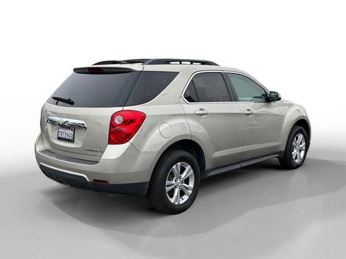 Champagne Silver Metallic 2013 Chevrolet Equinox 1LT