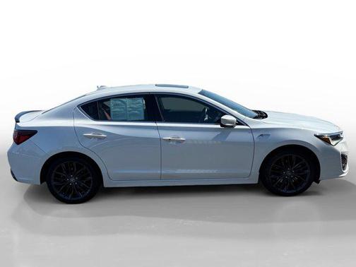2022 Acura ILX Premium & A-SPEC Packages