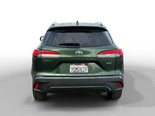 2022 Toyota Corolla Cross XLE
