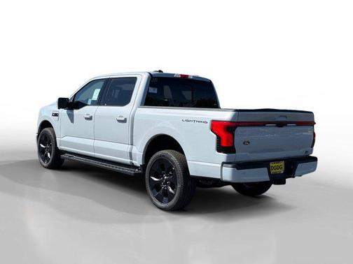 2025 Ford F-150 Lightning Platinum