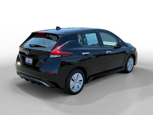 2024 Nissan Leaf S