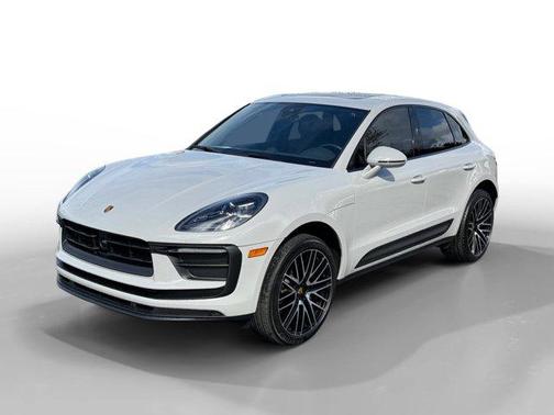2023 Porsche Macan T