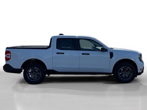 Oxford White 2026 Ford Maverick XLT