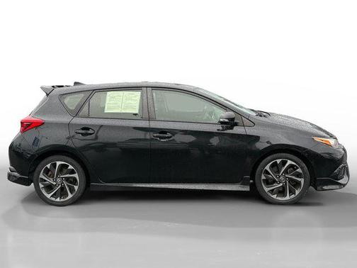2017 Toyota Corolla iM Base