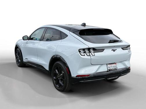 Space White Metallic 2023 Ford Mustang Mach-E Premium