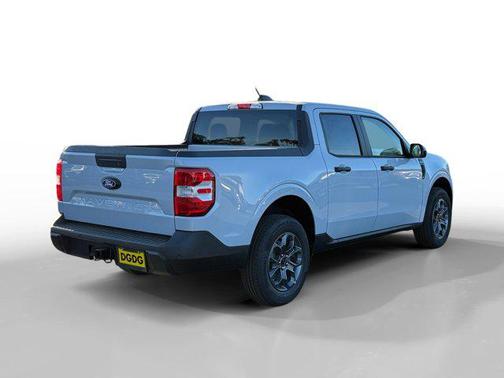 Space White Metallic 2026 Ford Maverick XLT